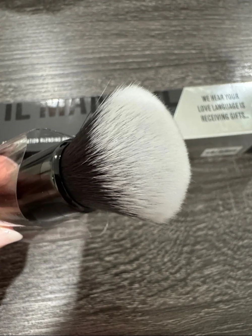 IL MAKIAGE Foundation Blending Brush 100